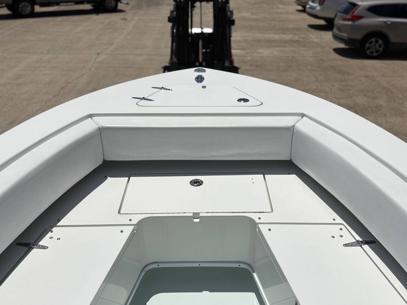 A photo of this 2013 Contender 28 SPORT
