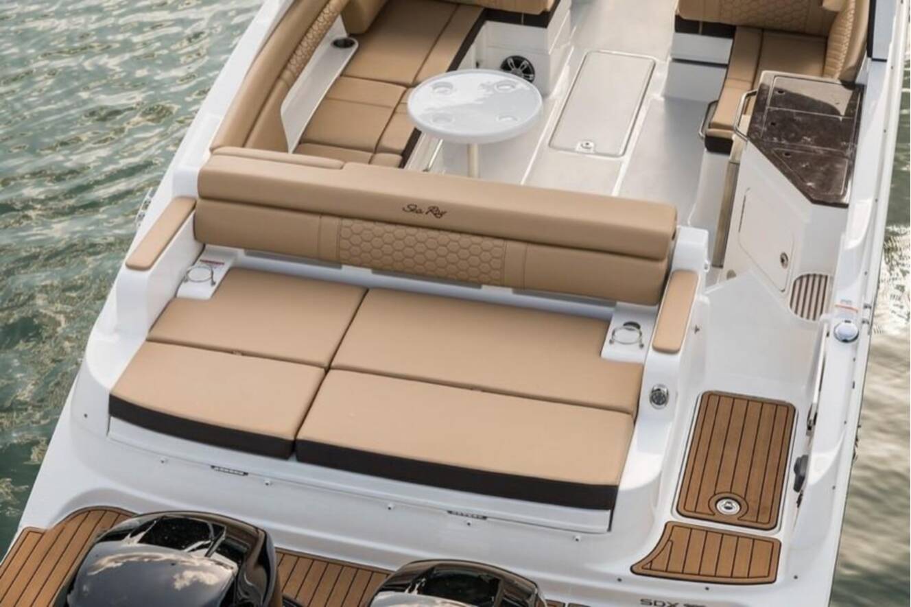 A photo of this 2026 Sea Ray SDX 290 Outboard