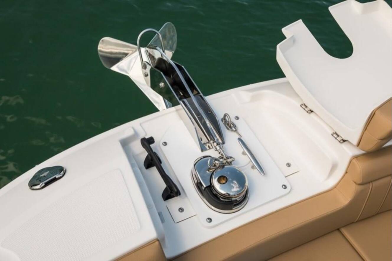 A photo of this 2026 Sea Ray SDX 290 Outboard
