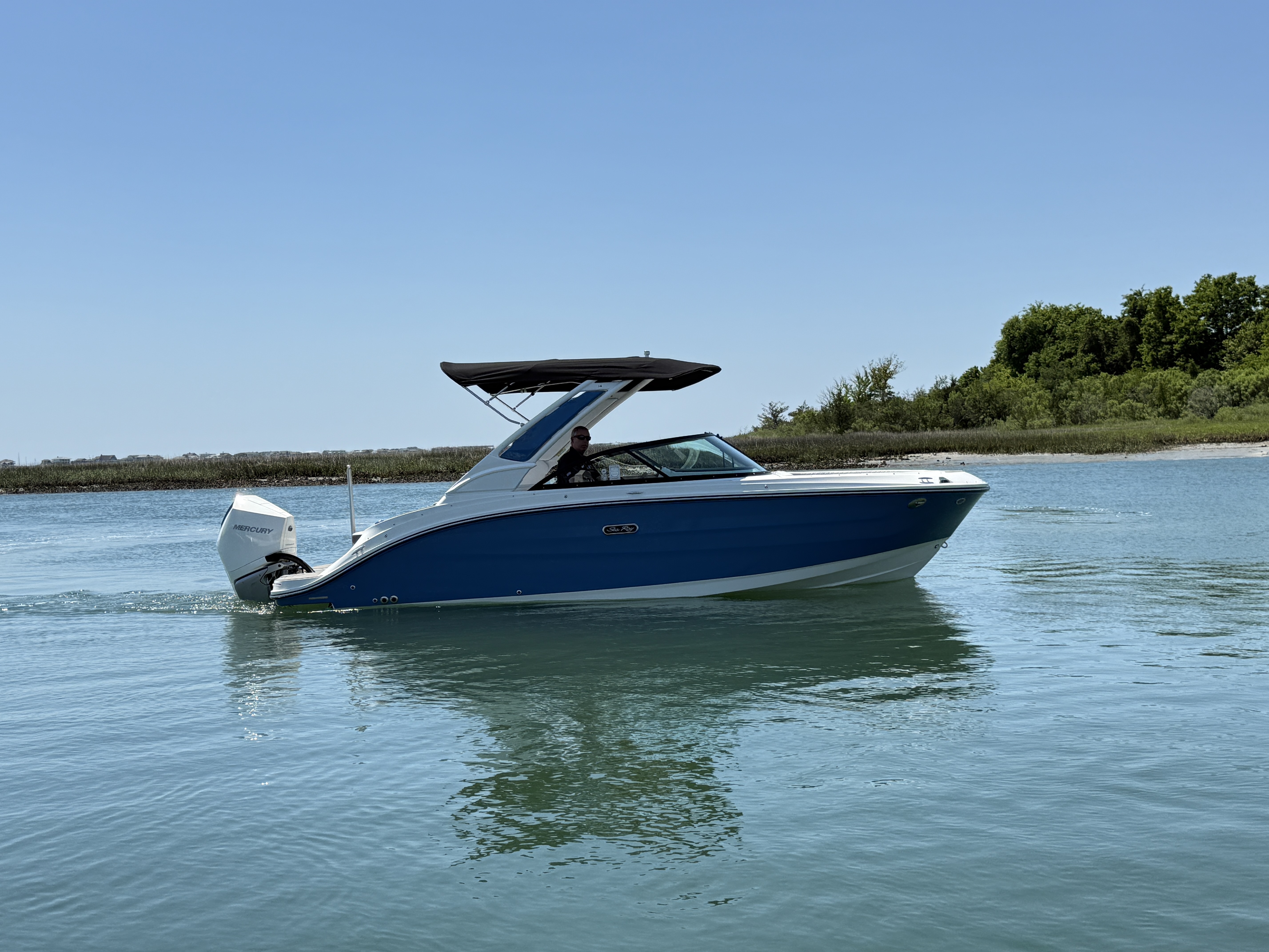 2026 Sea Ray SDX 230 Outboard 290 OUTBOARD in wrightsville beach NC