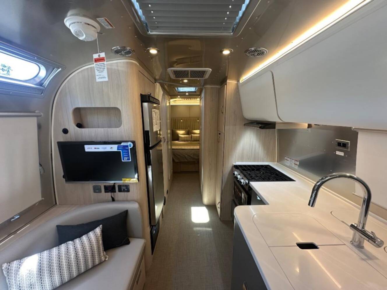 A photo of this 2026 Airstream Globetrotter 27FB
