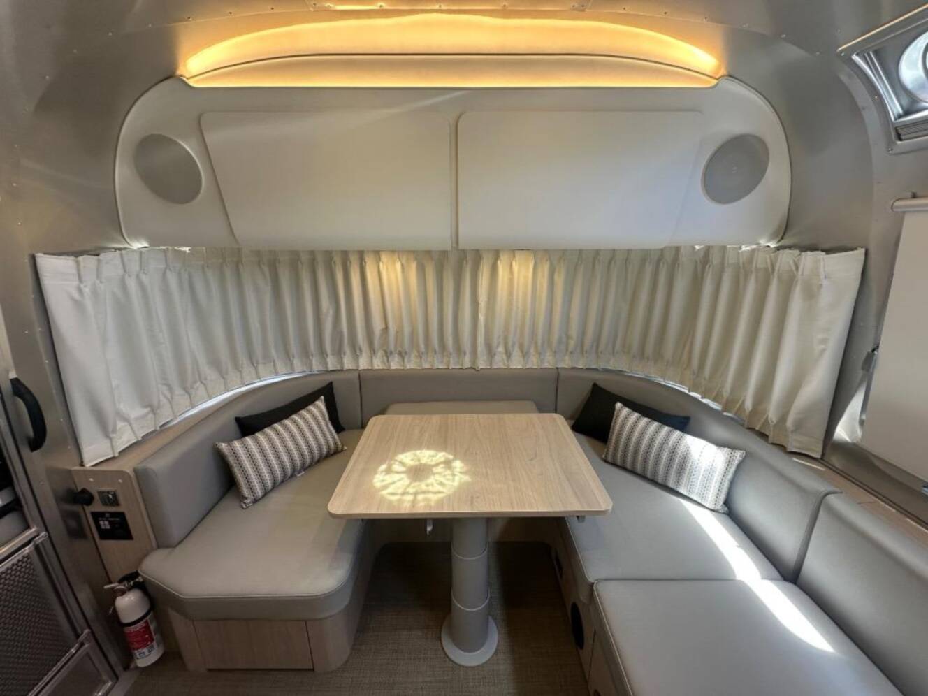A photo of this 2026 Airstream Globetrotter 27FB