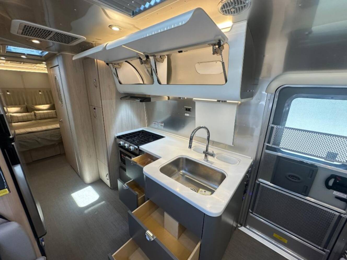 A photo of this 2026 Airstream Globetrotter 27FB