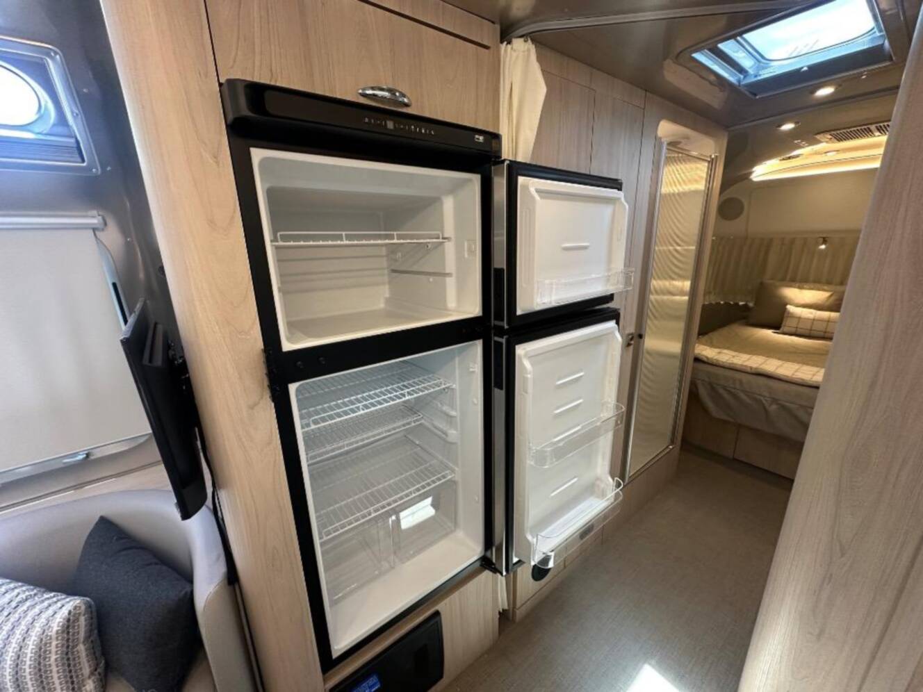 A photo of this 2026 Airstream Globetrotter 27FB