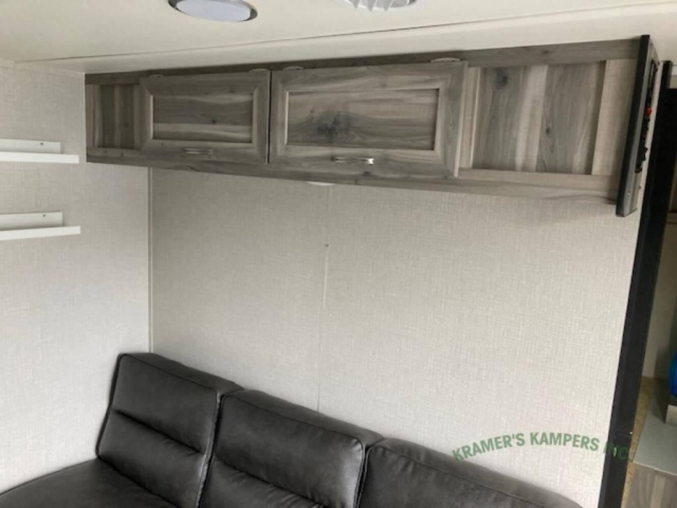 A photo of this 2022 Chinook DREAM D260BH