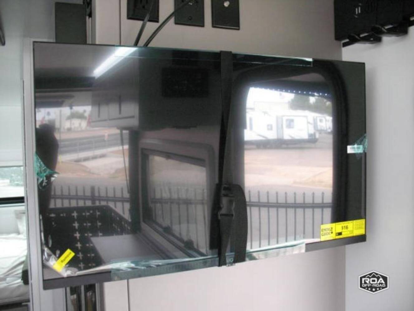 A photo of this 2026 Palomino Pause PETXC22.4