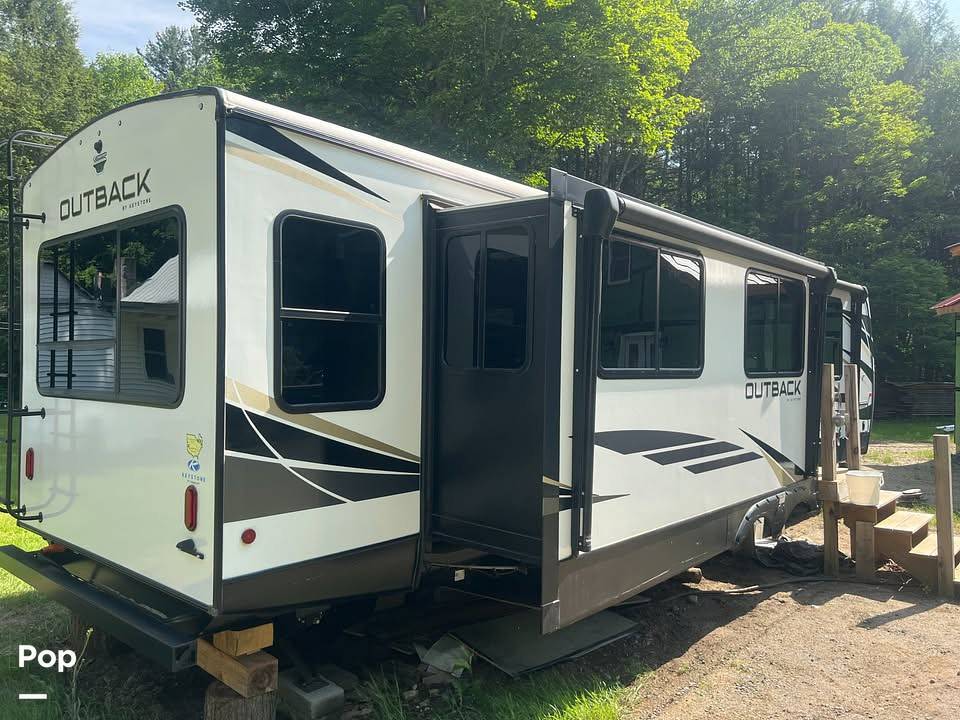 View more photos of this listing