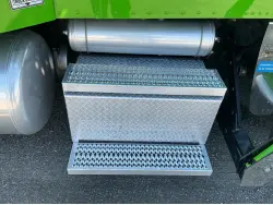2024 PETERBILT 389