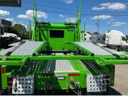 2024 PETERBILT 389