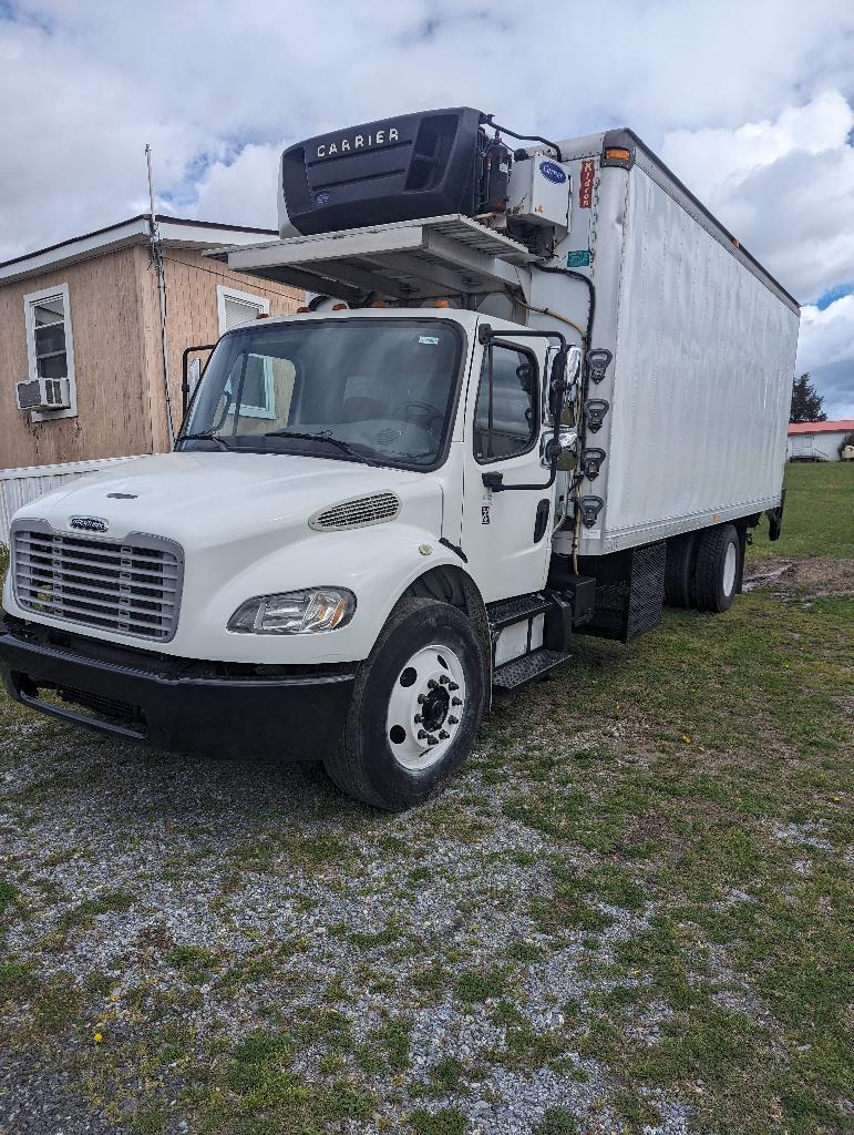 2014 FREIGHTLINER BUSINESS CLASS M2 106 in Altavista, VA