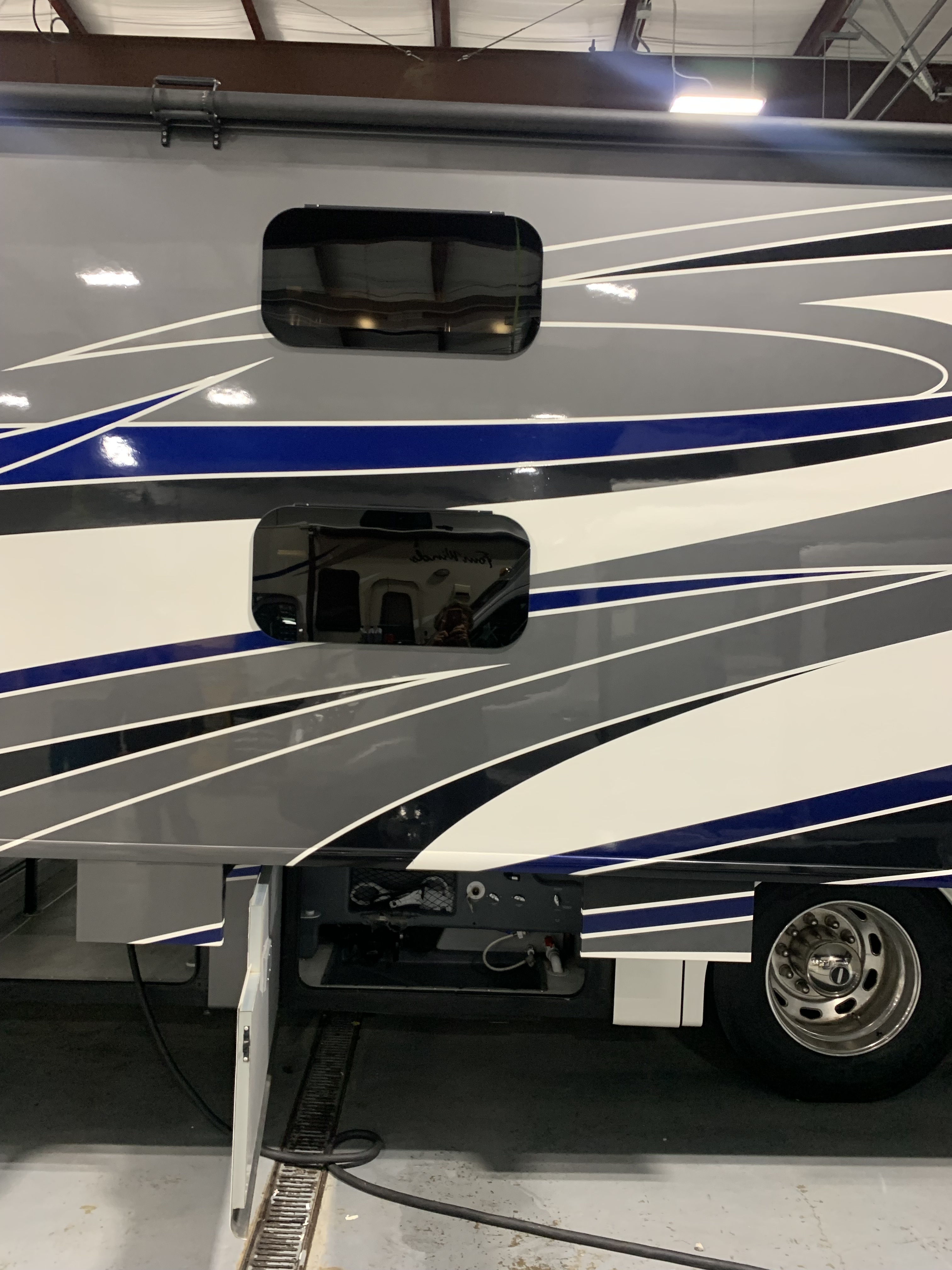 2019 Fleetwood DISCOVERY 38N in new symrna beach FL