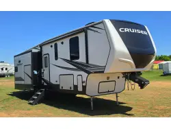 2021 Crossroads Cruiser 3311RD