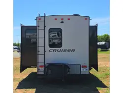 2021 Crossroads Cruiser 3311RD