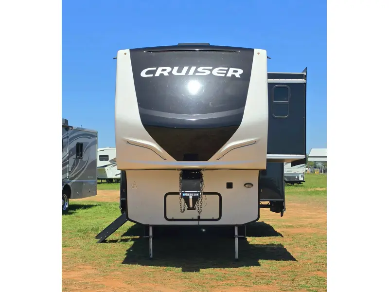 2021 Crossroads Cruiser 3311RD