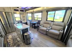 2021 Crossroads Cruiser 3311RD