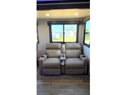 2021 Crossroads Cruiser 3311RD