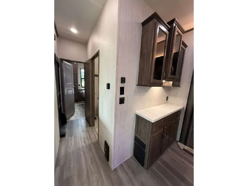 2021 FOREST RIVER SANDPIPER 379FLOK