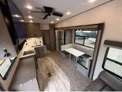2023 COACHMEN CHAPARRAL 355FBX