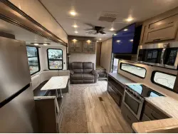 2023 COACHMEN CHAPARRAL 355FBX