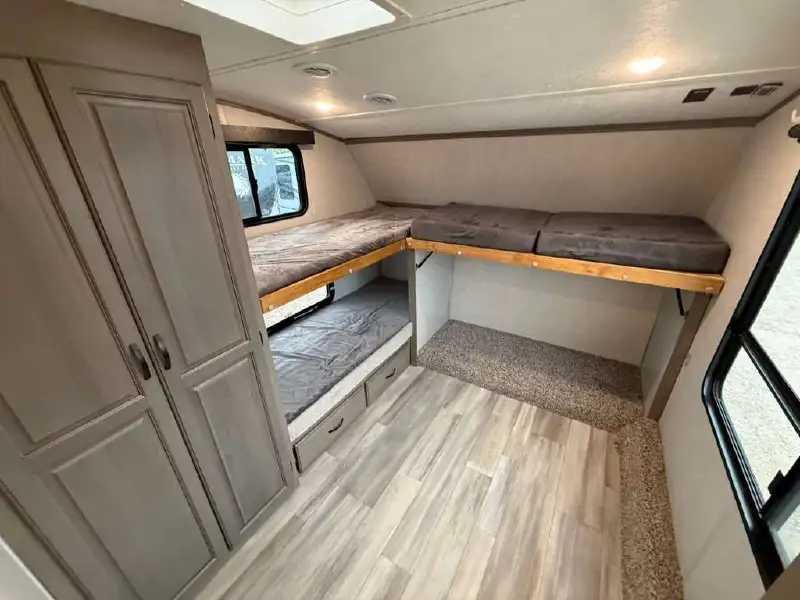 2023 COACHMEN CHAPARRAL 355FBX