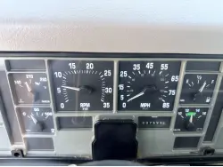 2001 INTERNATIONAL 4700
