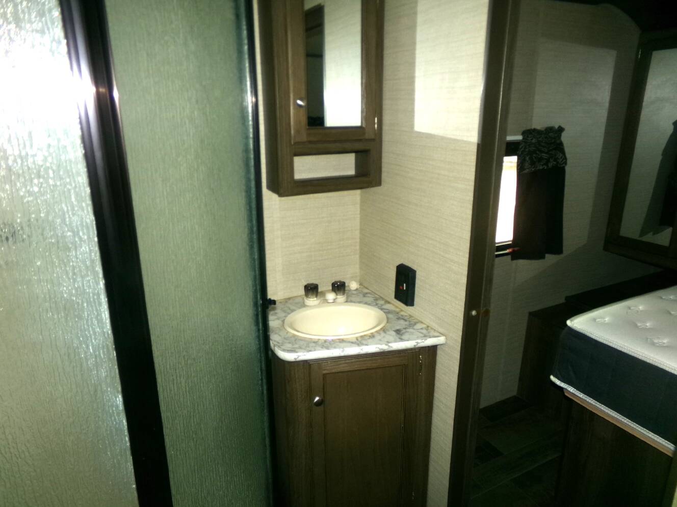 A photo of this 2017 Keystone BULLET PREMIER 30RIPR