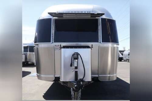 2020 Airstream INTERNATIONAL SERENITY 23FB in temecula CA