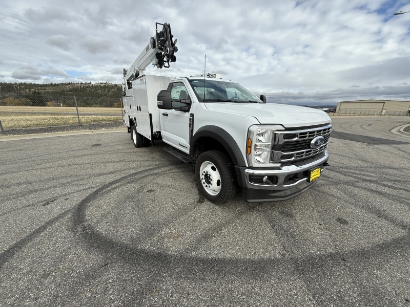2025 FORD F550