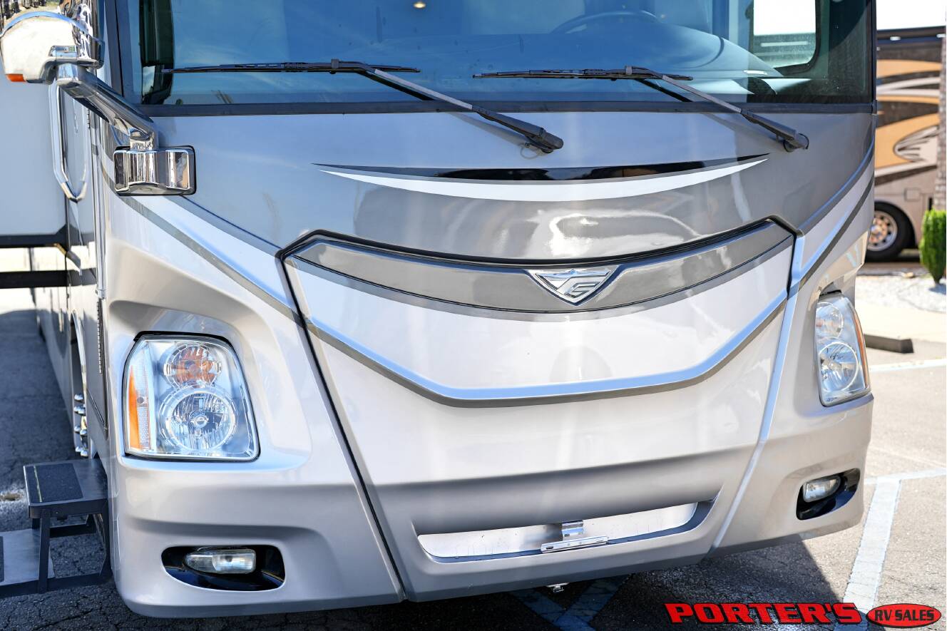 A photo of this 2015 Fleetwood DISCOVERY 40X
