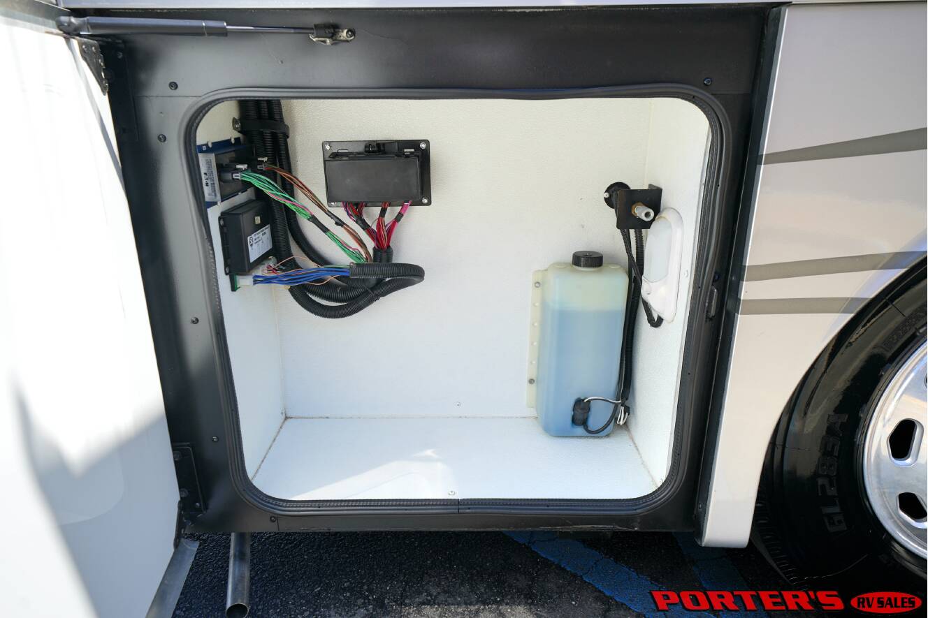 A photo of this 2015 Fleetwood DISCOVERY 40X
