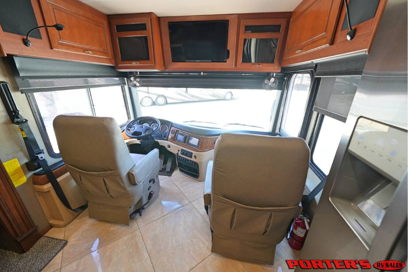 A photo of this 2015 Fleetwood DISCOVERY 40X