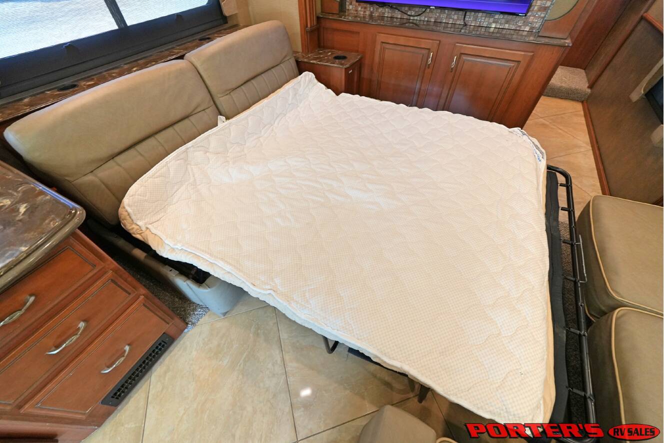 A photo of this 2015 Fleetwood DISCOVERY 40X