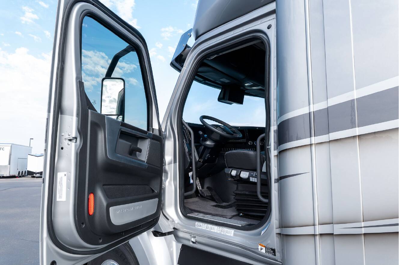 A photo of this 2026 Renegade XL X45DBM