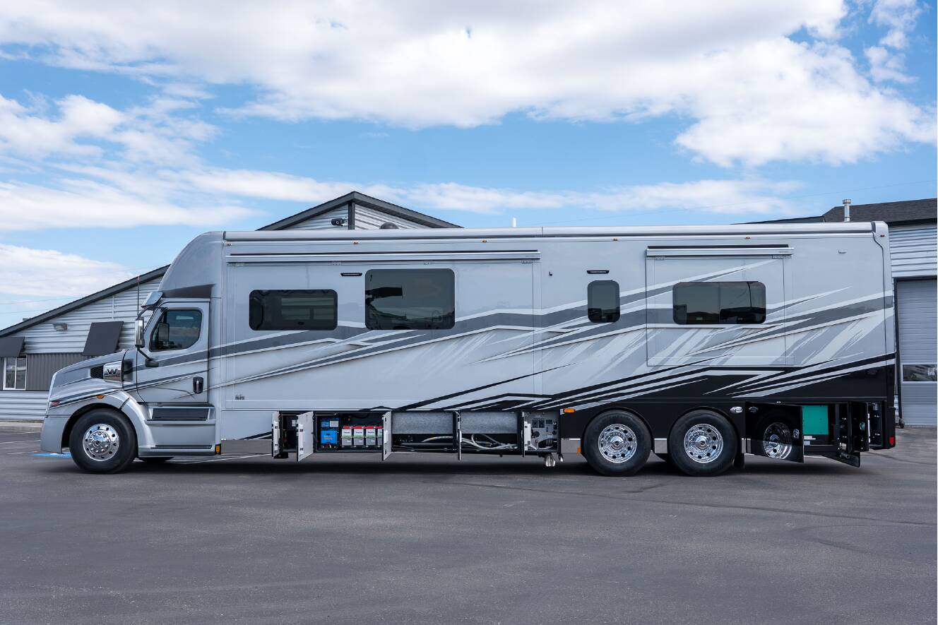 A photo of this 2026 Renegade XL X45DBM