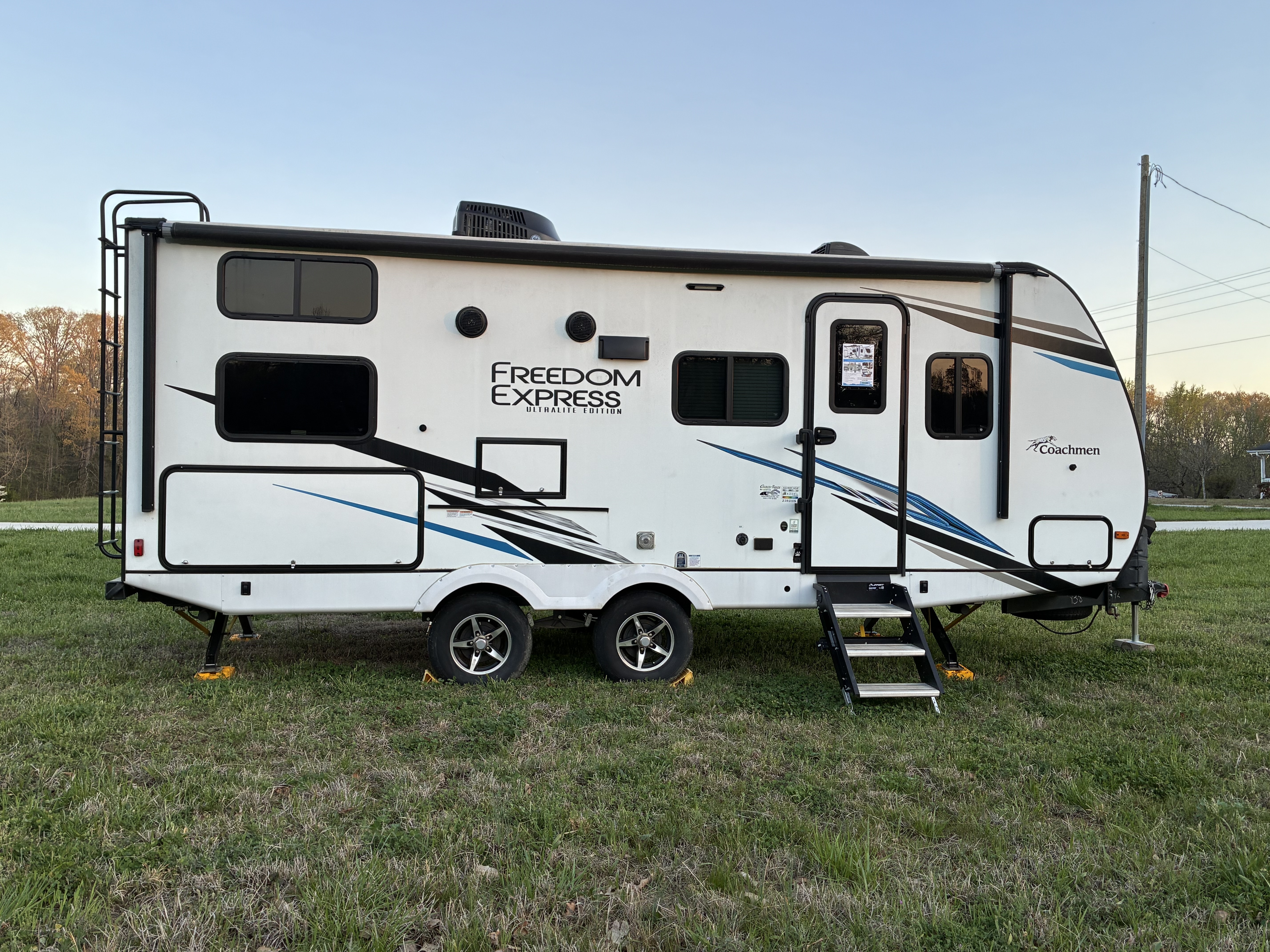 2022 Forest River FREEDOM EXPRESS 17BLSE RV
