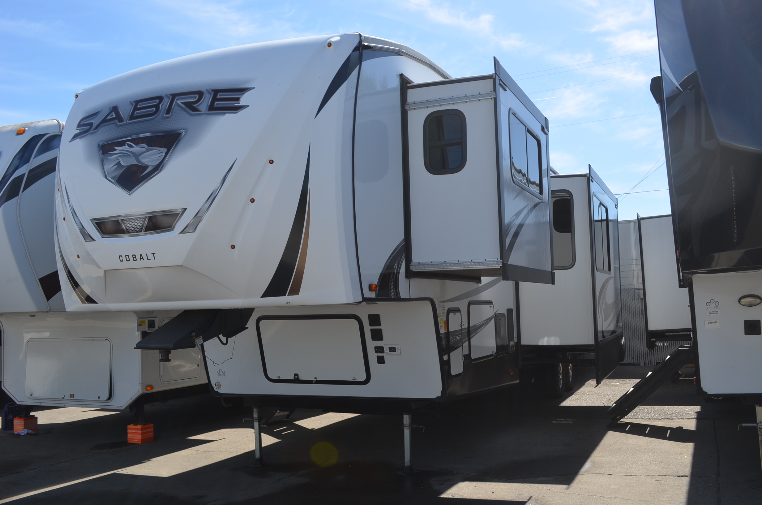 2022 Forest River SABRE 377FLL in kennewick WA