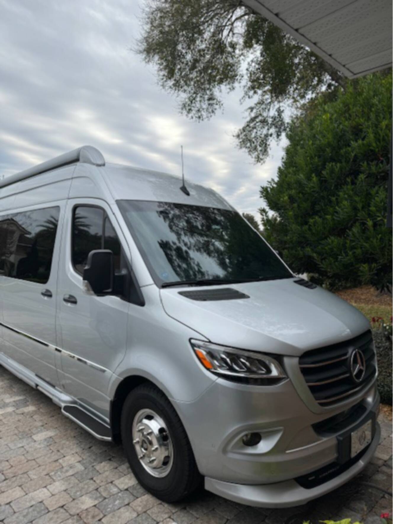 A photo of this 2022 Airstream TOMMY BAHAMA INTERSTATE GRAND TOUR
