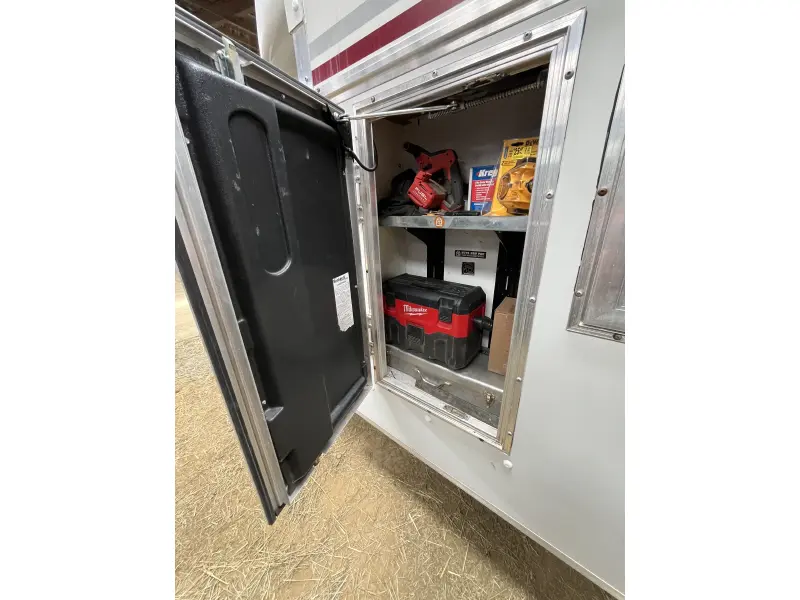 2014 FORD E350