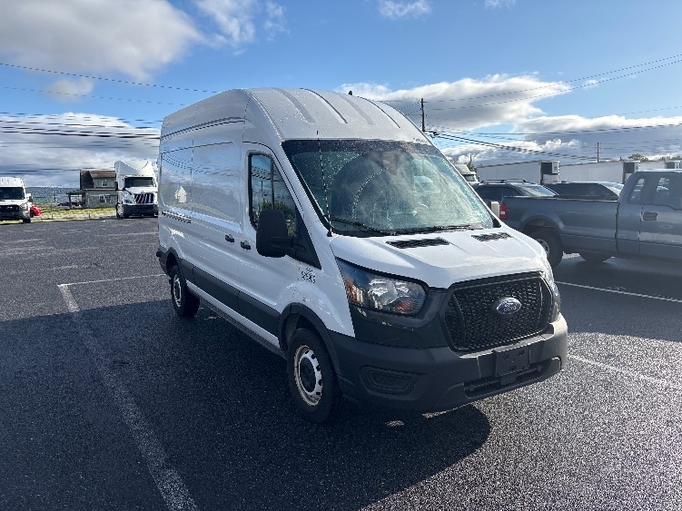 2022 FORD TRANSIT 250 in Harrisburg, PA