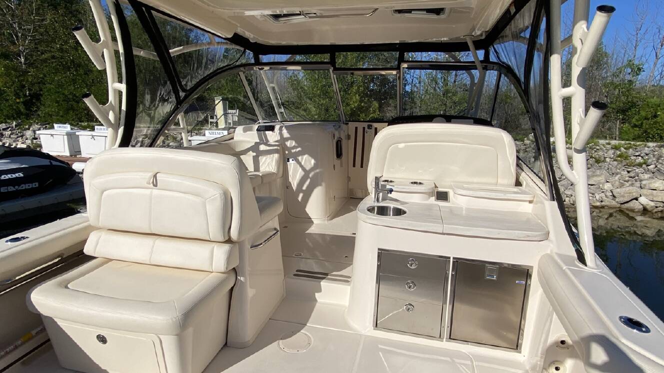 A photo of this 2021 Grady-White Freedom 335
