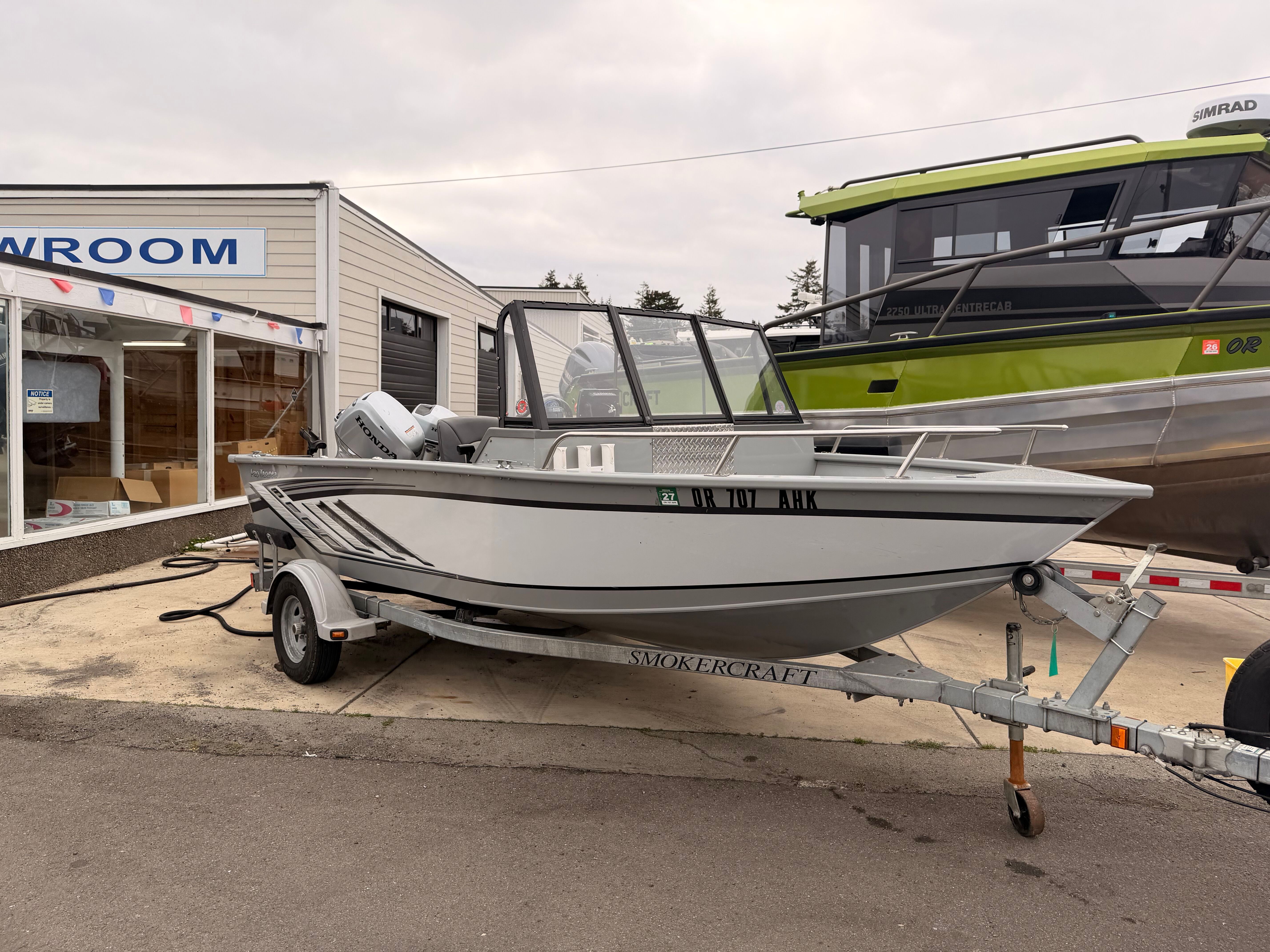 2018 Smokercraft 162 Pro Tracer in coos bay OR