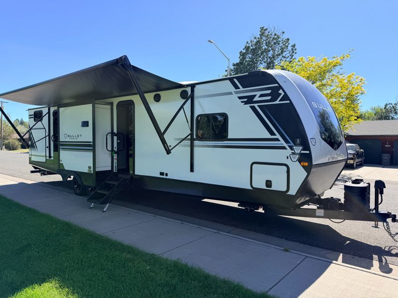 2026 Keystone Bullet 330BKQ in cody WY