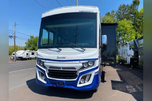 2025 Fleetwood Rv Bounder 35K in souderton PA