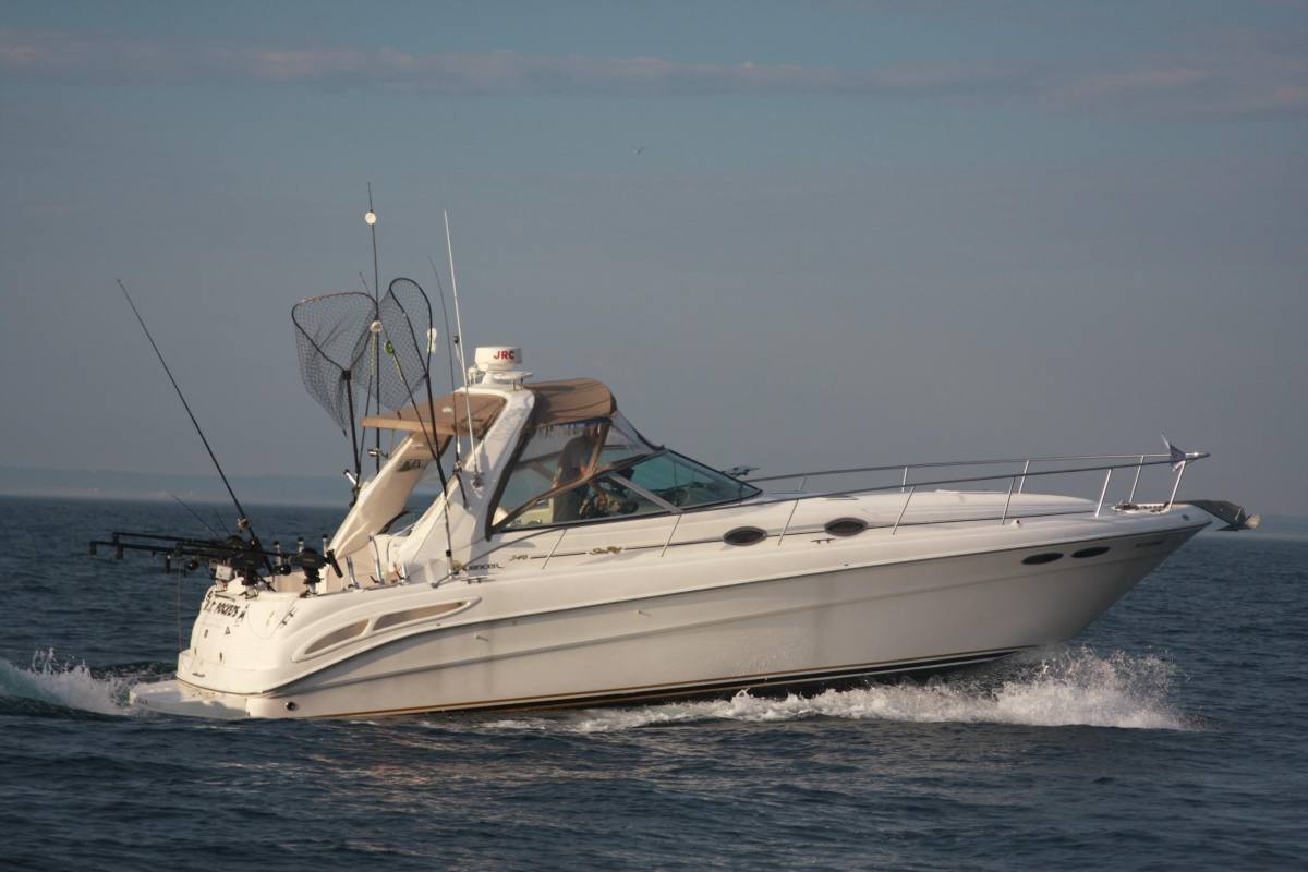1999 Sea Ray 340 SUNDANCER in bay city MI