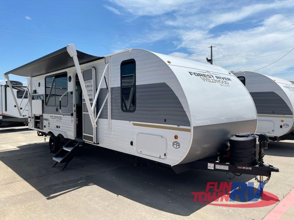 2026 Forest River Rv Wildwood X-Lite 24ZEN in cleburne TX