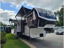 2026 Alliance RV Valor 44V14 Review image