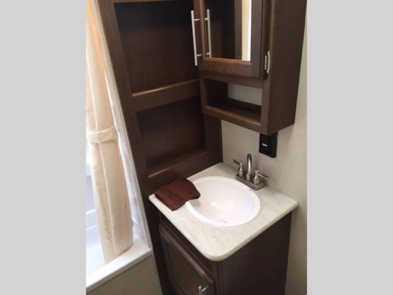 A photo of this 2018 Prime Time Rv Fury 3110