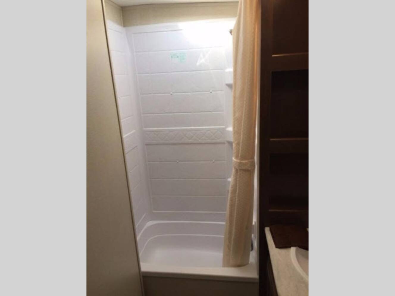 A photo of this 2018 Prime Time Rv Fury 3110