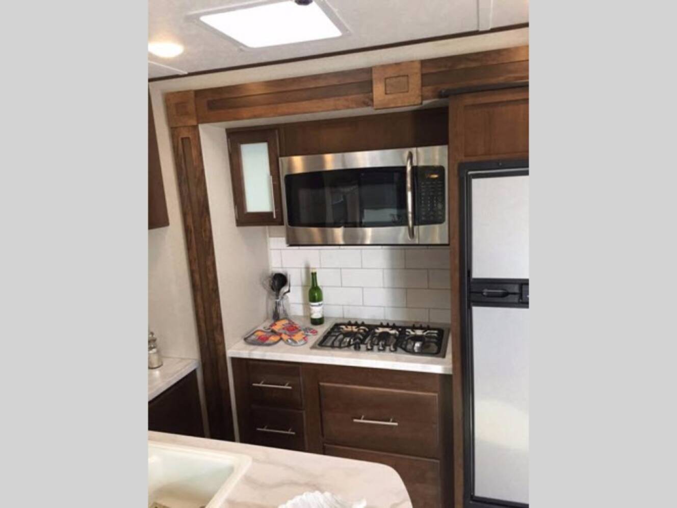 A photo of this 2018 Prime Time Rv Fury 3110