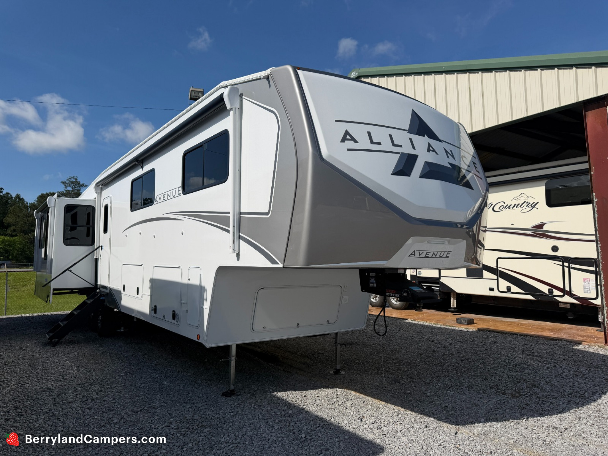 2026 Alliance Rv Avenue 39MBR RV